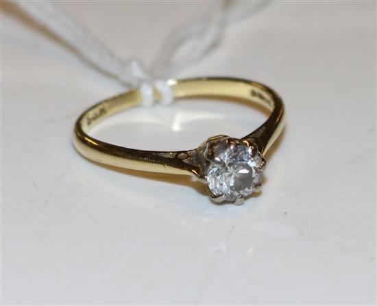 18ct gold and solitaire diamond ring